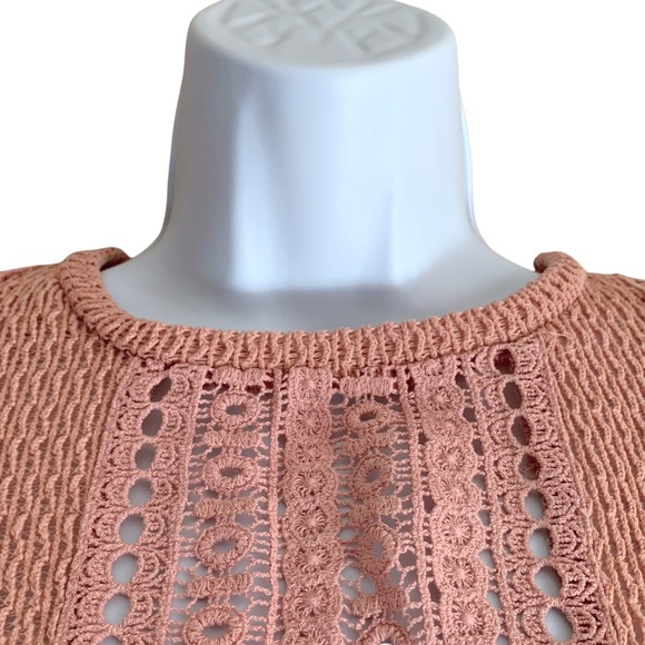 Charlotte Russe Women's Cropped Long Sleeve Blouse - Picture 4 of 8